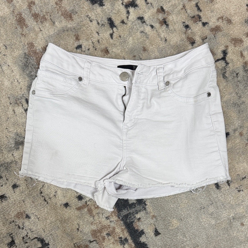 1822 Denim white shorts